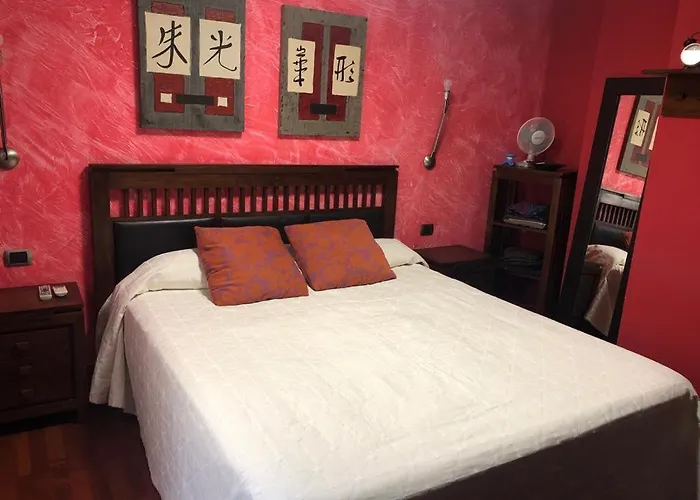 Casa M. * 칸델라리아